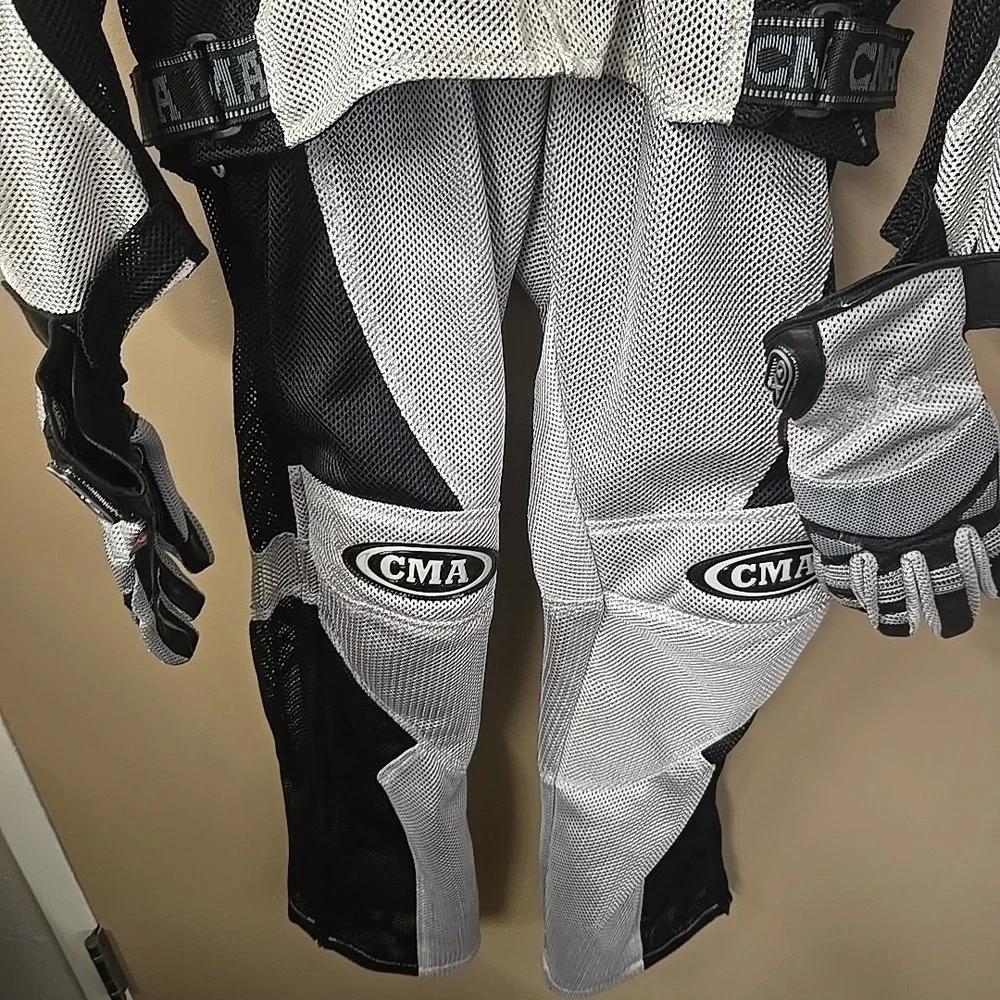 CMA Motorcycle‎ Jacket And Pants Set - Black and White Padded Jacket-M Pants-L